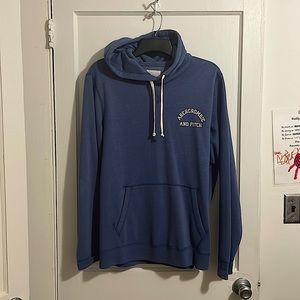 Abercrombie size XL color Blue